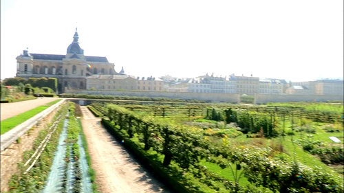 ヴェルサイユ宮殿「王の菜園」